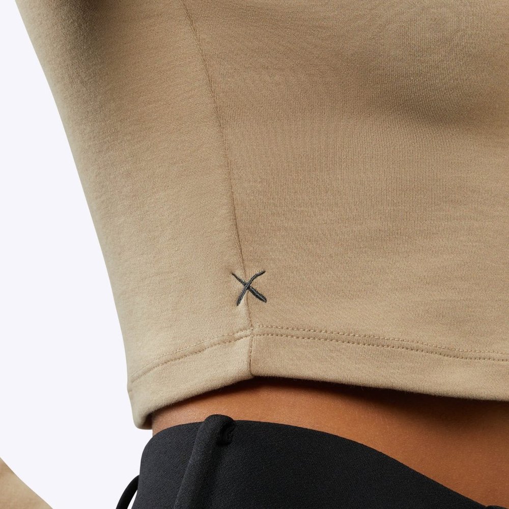 Cuts Clothing Tomboy Cropped Long Sleeve tee - Dove - Picture 5 of 6